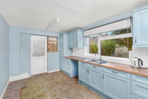 Photo 9- click for photo gallery